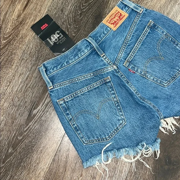 Levi's Light Blue Distressed Denim Jean Shorts - Picture 10 of 12